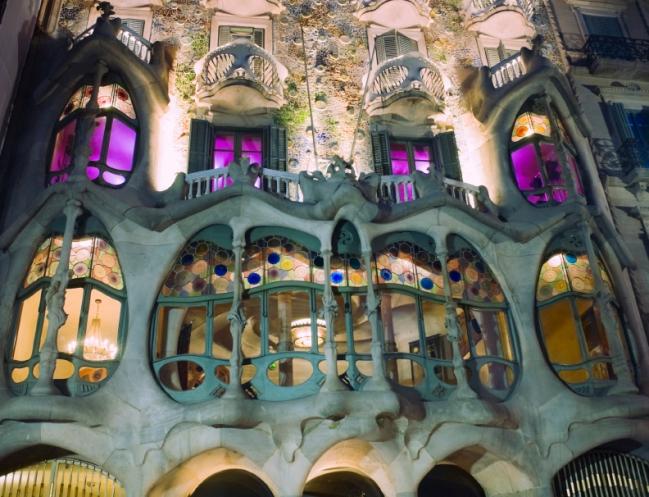 Casa Batllo – Gaudi’s enchanting masterpiece